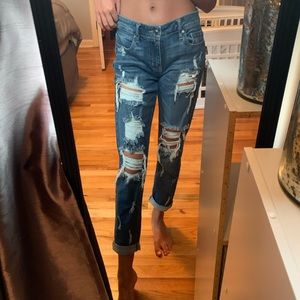 EUNINA Distressed Jeans